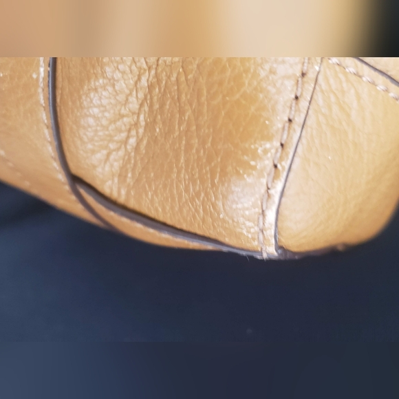 💫 Tory Burch: Brody Satchel - Picture 12 of 14